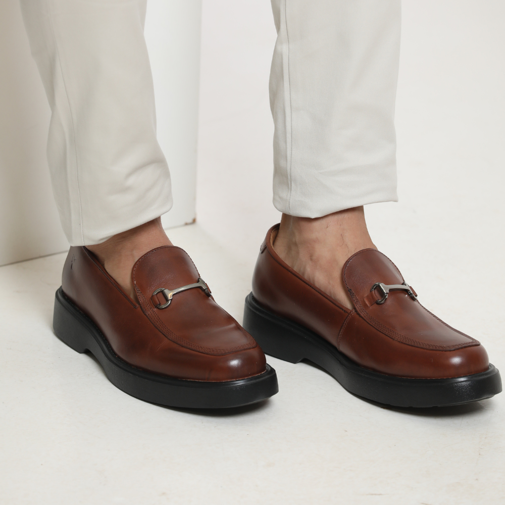 Sapato Social com Fivela