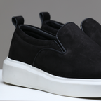 Slip On Masculino RC Preto – Conforto, Estilo Moderno e Solado Branco