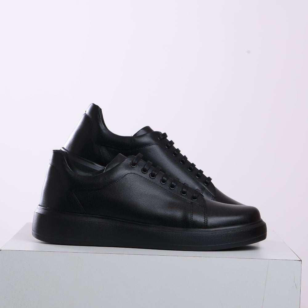 Sneaker Casual Masculino RC Preto – Estilo Versátil, Conforto e Design Moderno