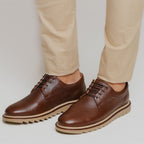 Sapato Derby Masculino RC Preto – Couro Sintético com Solado Tratorado Bege