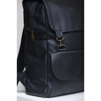Mochila Masculina em Couro Sintético Preto e Marrom - Elegante e Funcional