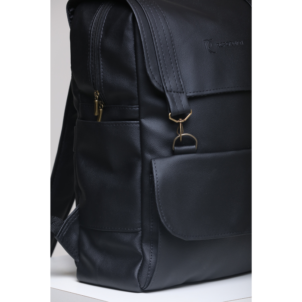 Mochila Masculina em Couro Sintético Preto e Marrom - Elegante e Funcional