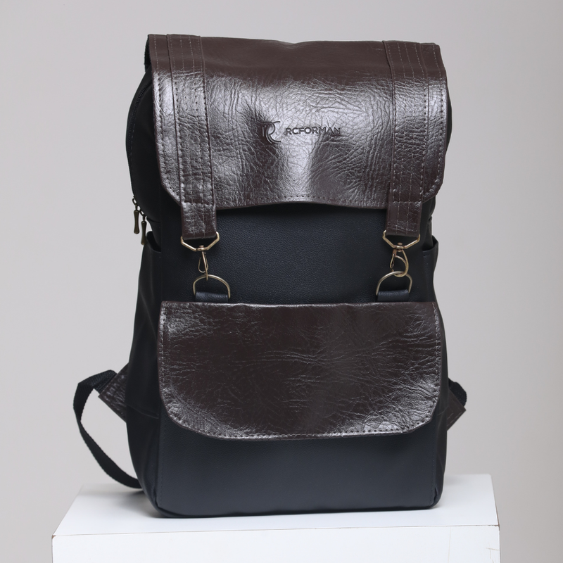 Mochila Masculina em Couro Sintético Preto e Marrom - Elegante e Funcional