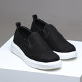 Slip On Masculino RC Preto – Conforto, Estilo Moderno e Solado Branco